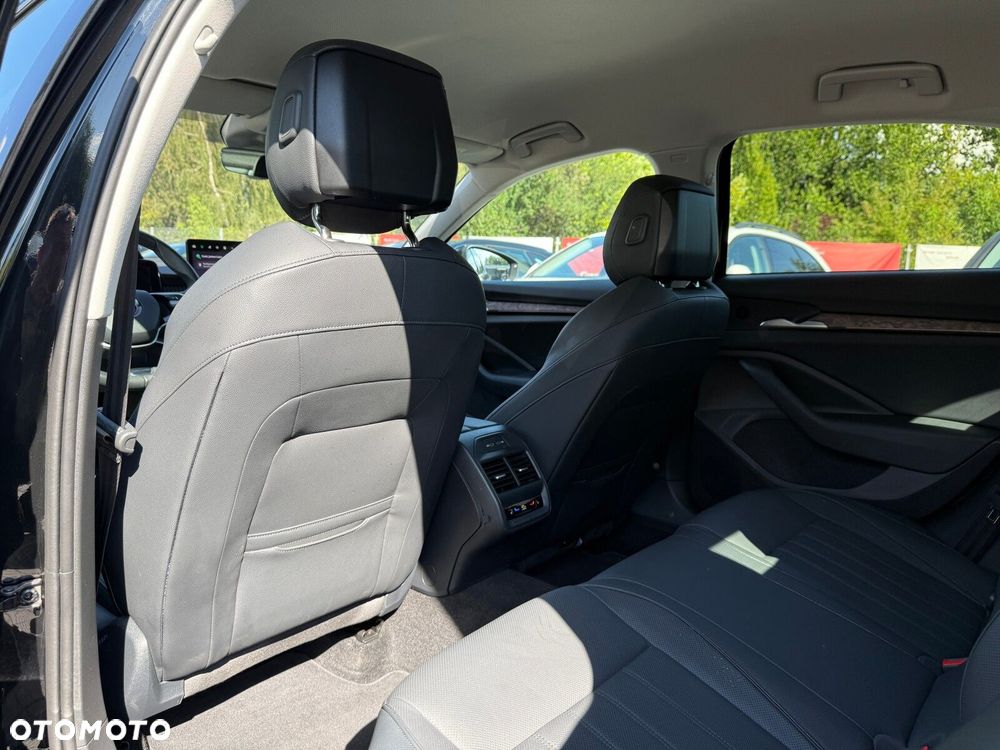 Skoda Superb 2.0 TDI SCR 4x4 L&K DSG - 16