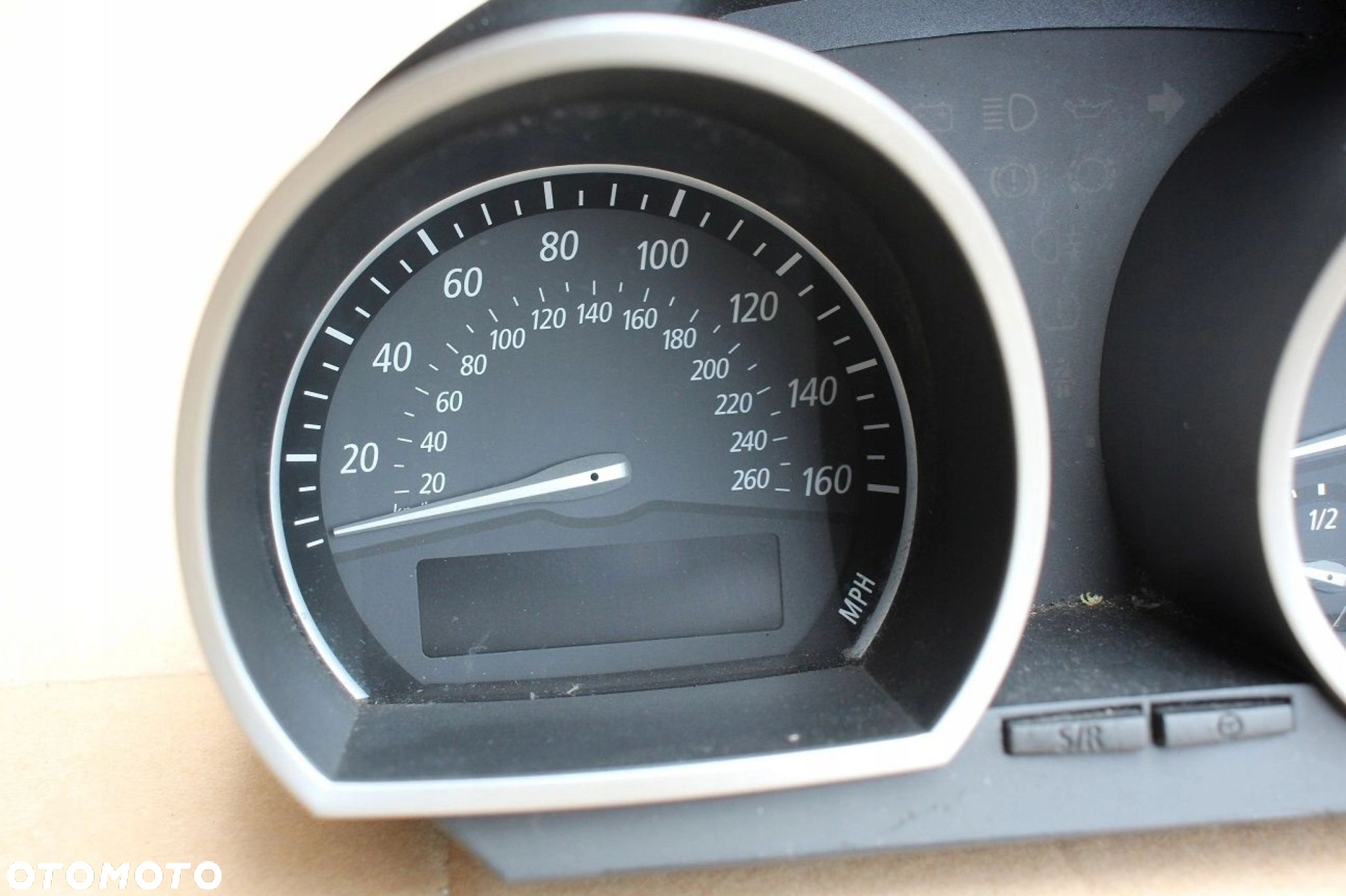 Licznik zegary BMW e85 z4 6957677 benzyna manual UK N46 2.0I - 3