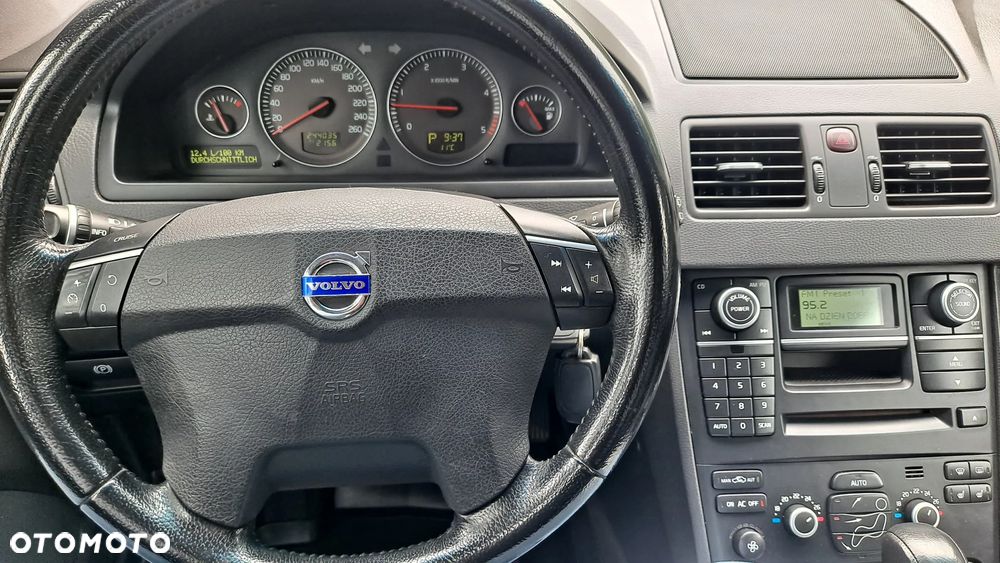 Volvo XC 90 - 21