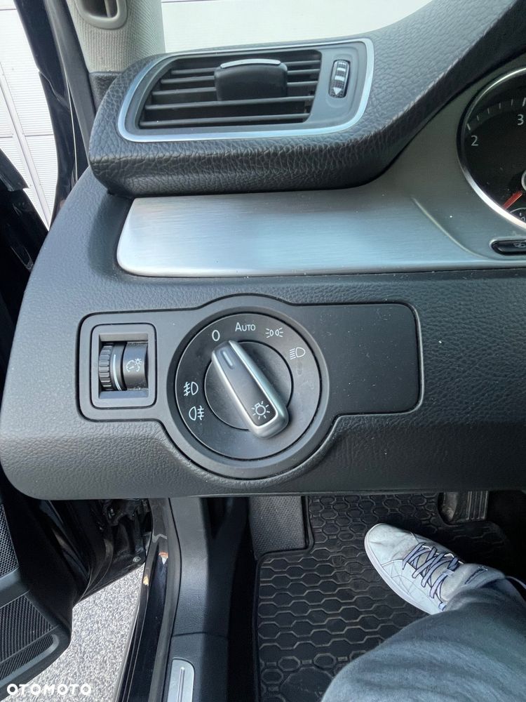 Volkswagen Passat 2.0 TDI 4Mot Highline DSG - 17