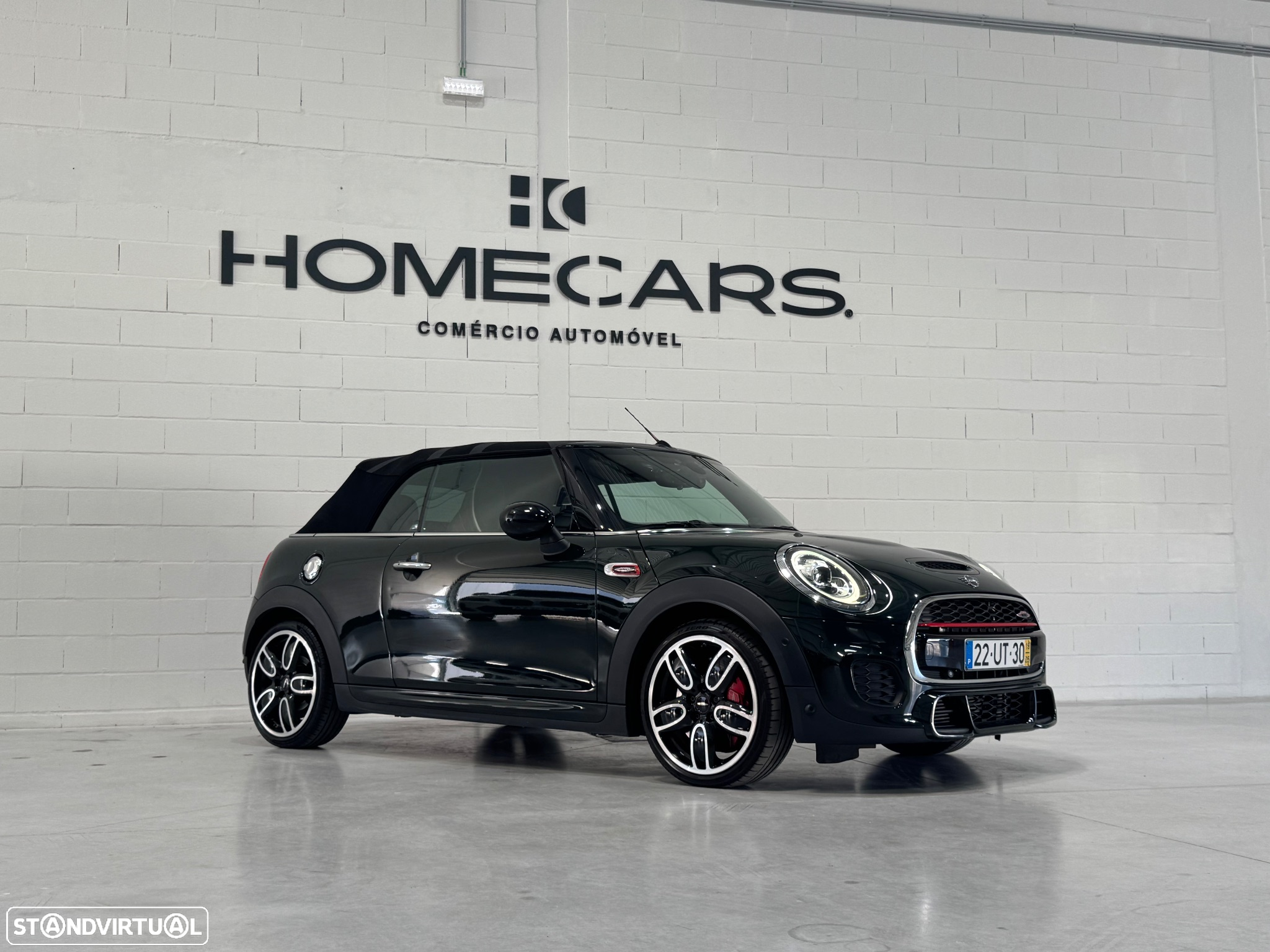 MINI Cabrio John Cooper Works - 9