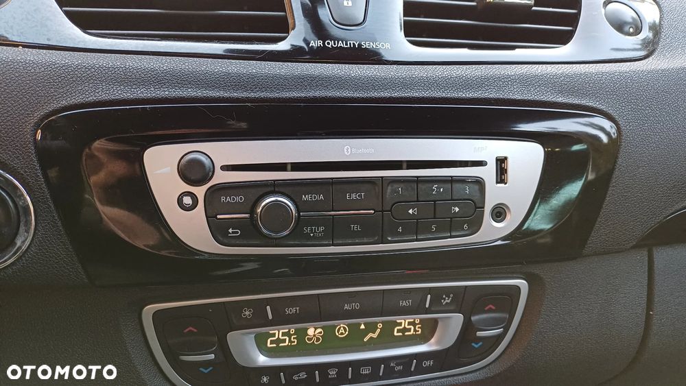 Renault Scenic 2.0 16V 140 CVT Bose Edition - 21