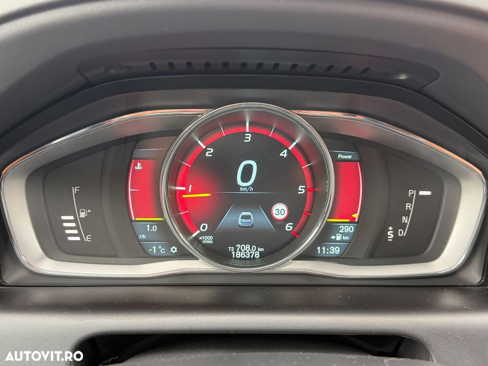 Volvo XC 60 D4 VEA Start-Stop Momentum - 17