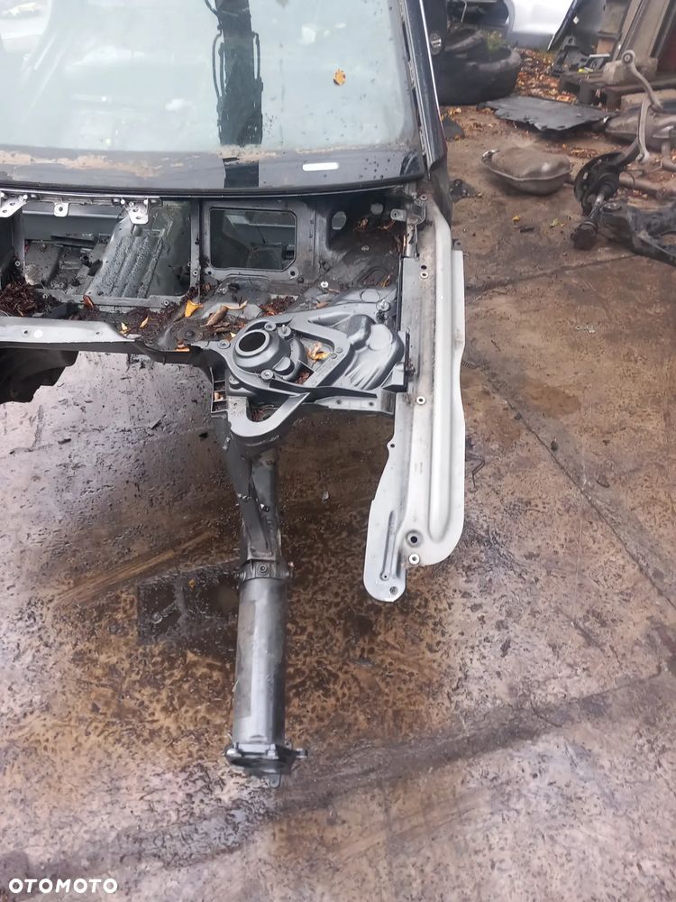 Ćwiartka Audi A8 3D - 3