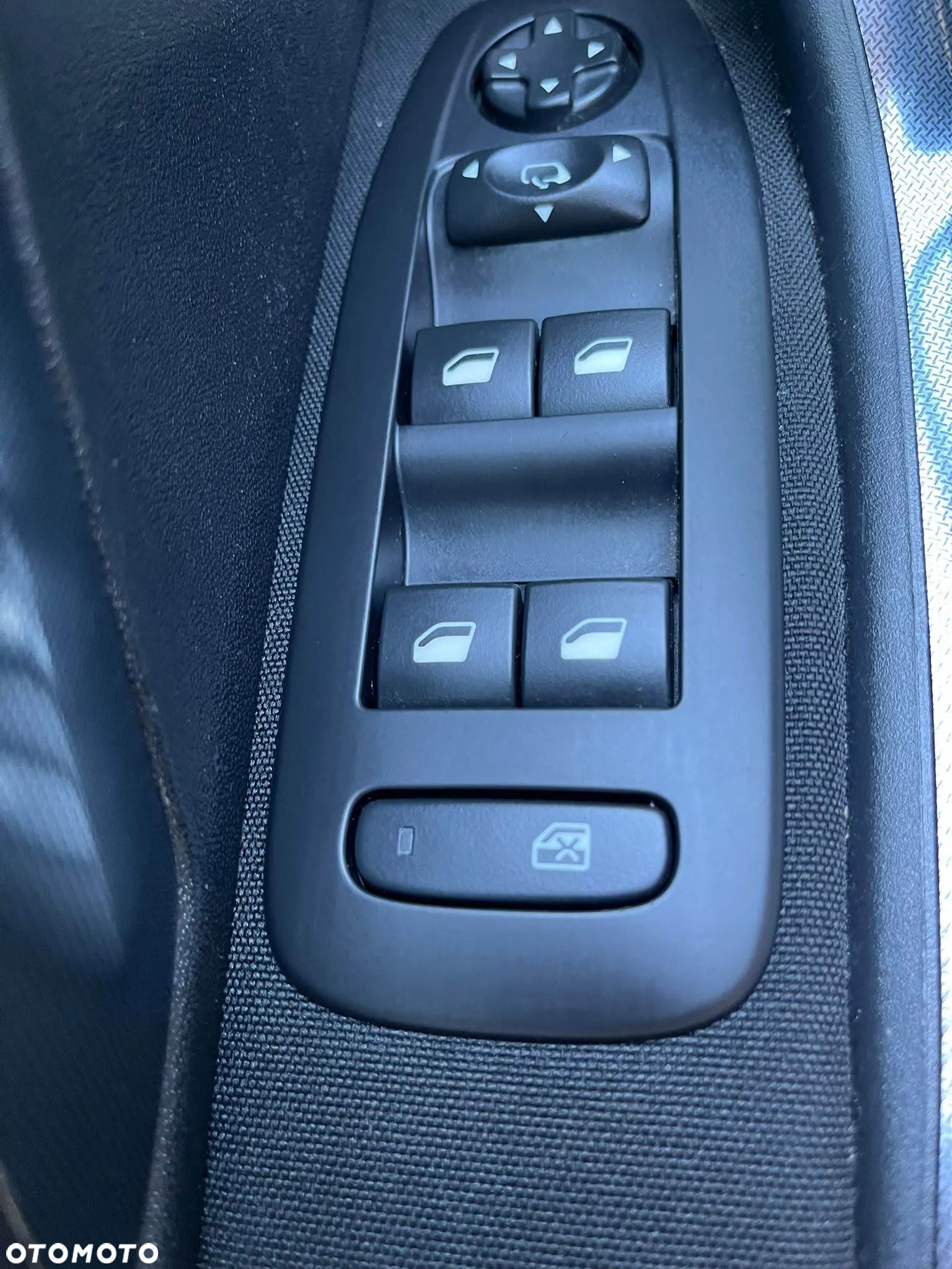 Peugeot 2008 PureTech 130 Allure Pack - 21