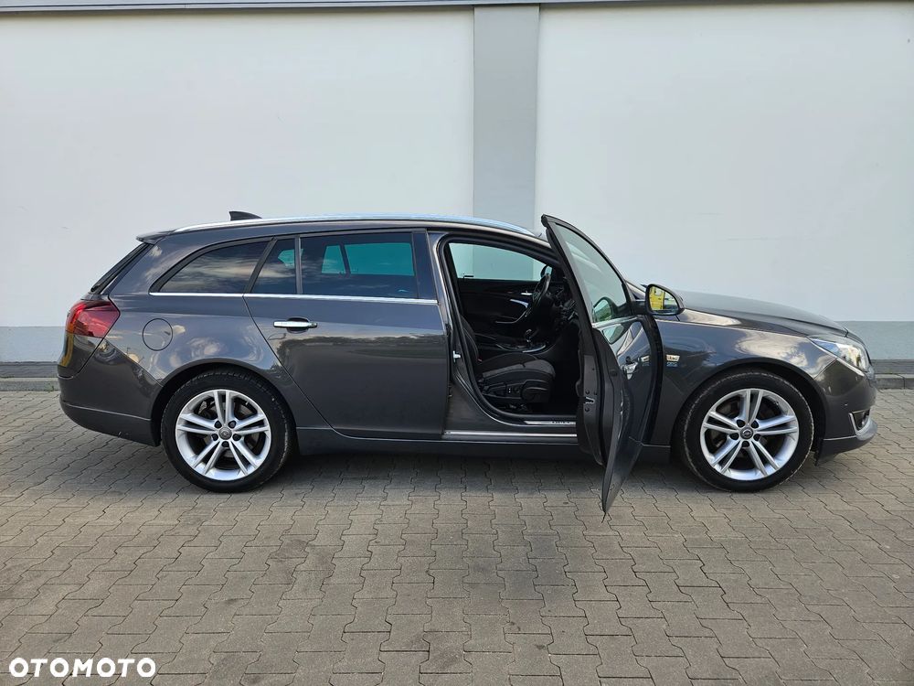 Opel Insignia - 10