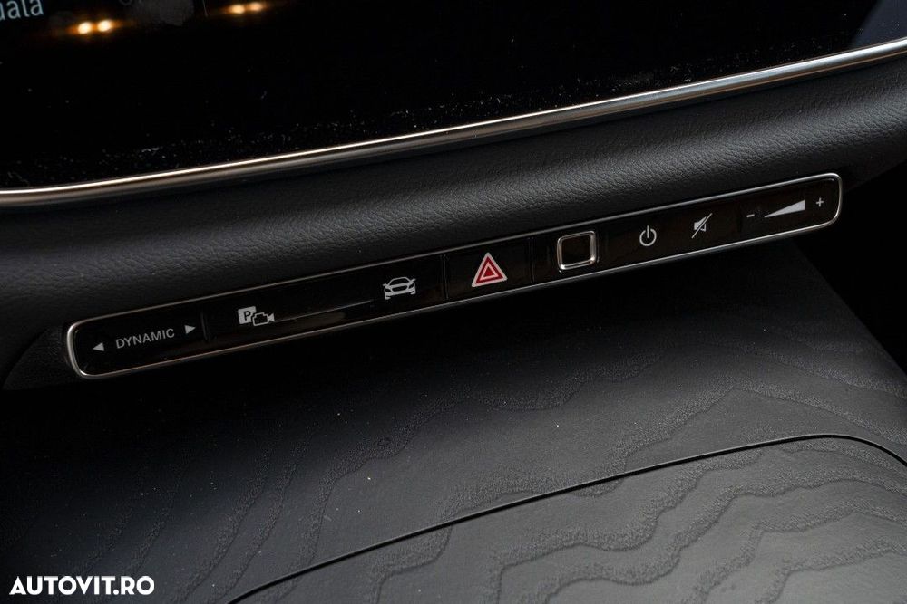 Mercedes-Benz E - 28