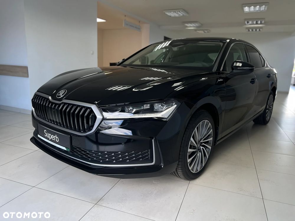 Skoda Superb 2026 photo 4