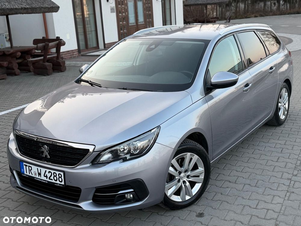 Peugeot 308 BlueHDi 130 EAT8 Stop & Start Allure - 6