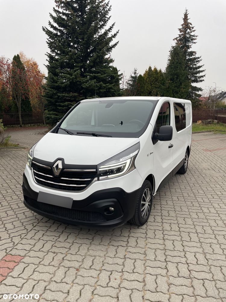 Renault Trafic - 12
