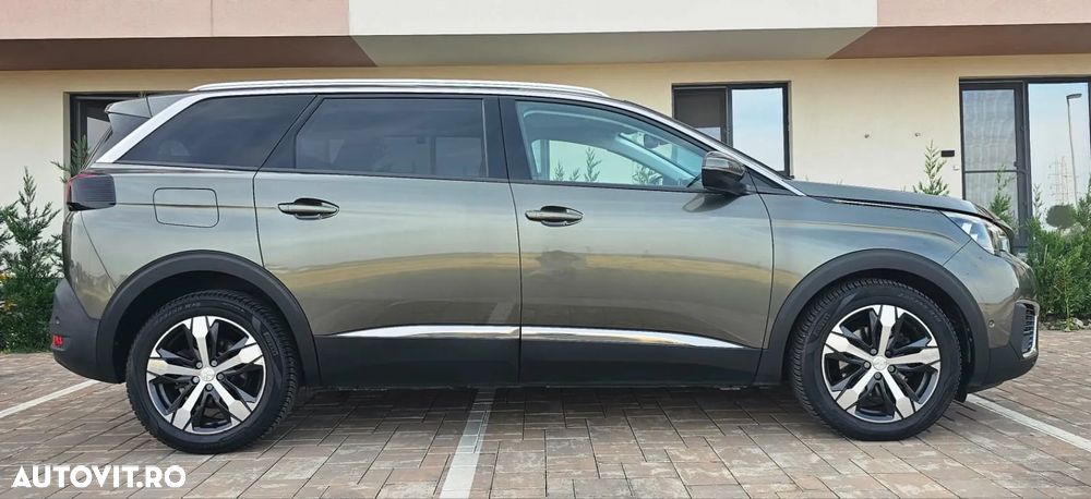 Peugeot 5008 1.6 Puretech Turbo s&s EAT8 Allure - 3