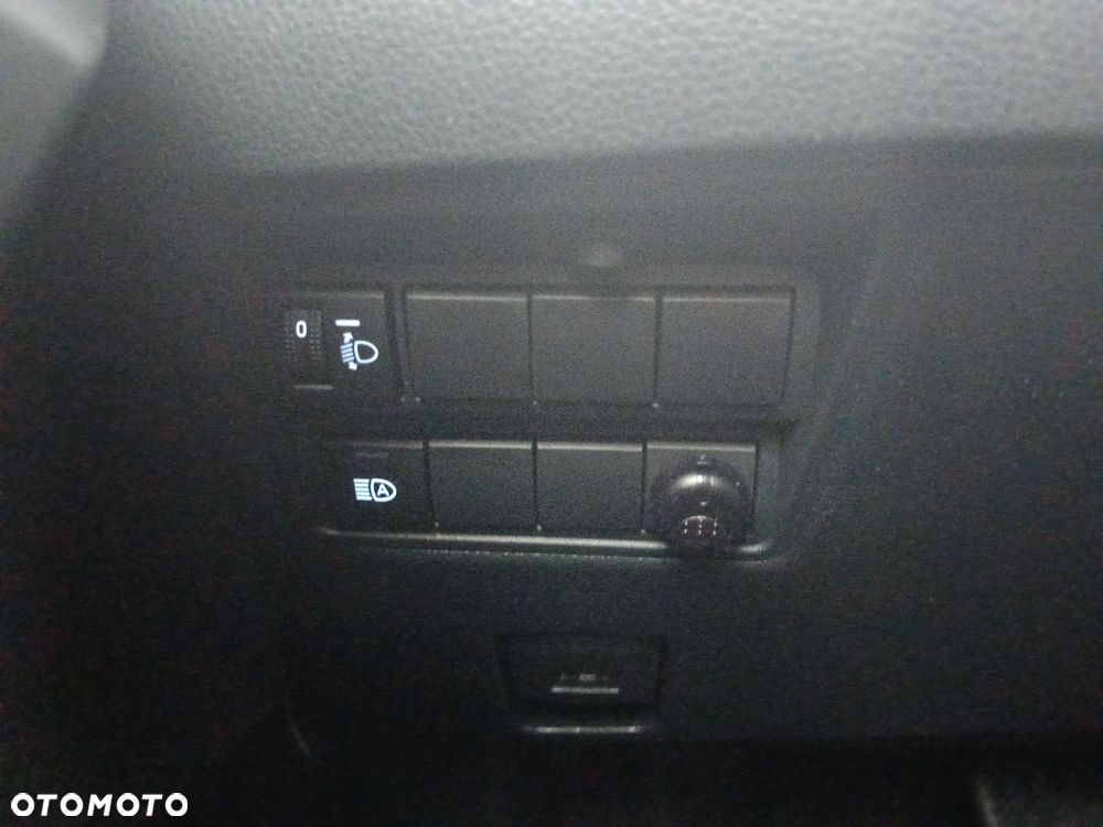 Toyota Yaris Hybrid 1.5 Comfort - 16