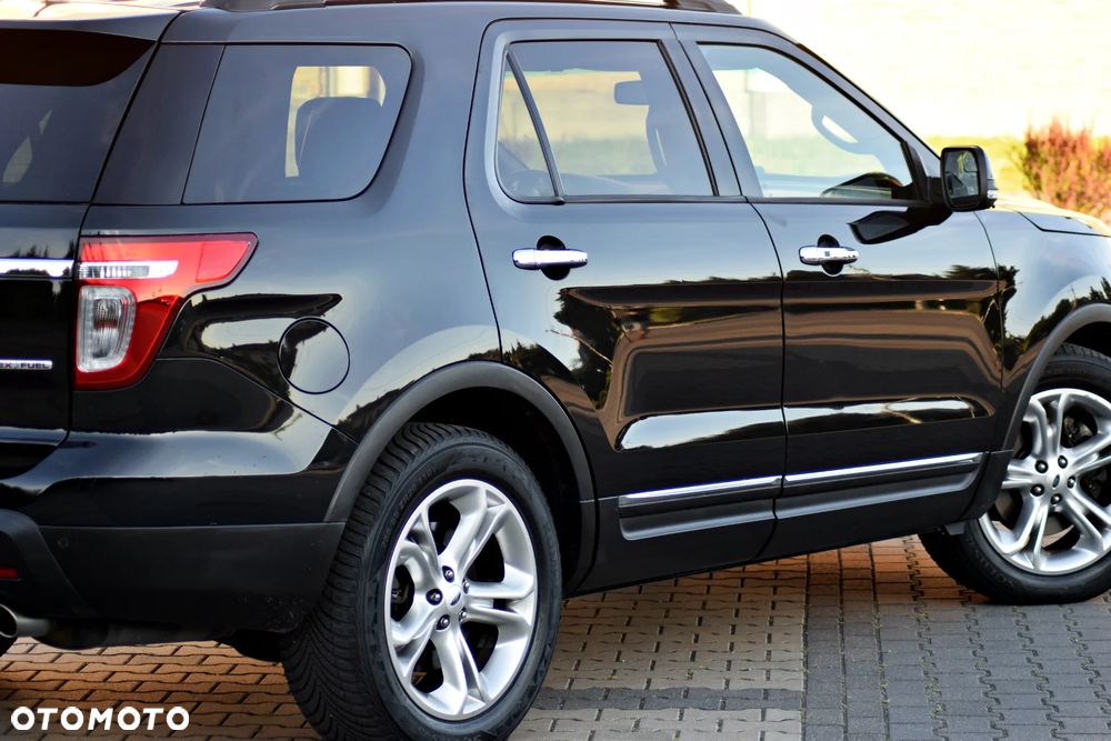 Ford Explorer - 31