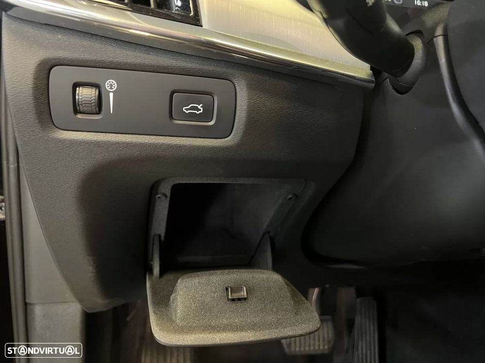 Volvo V90 D3 Geartronic Momentum - 49