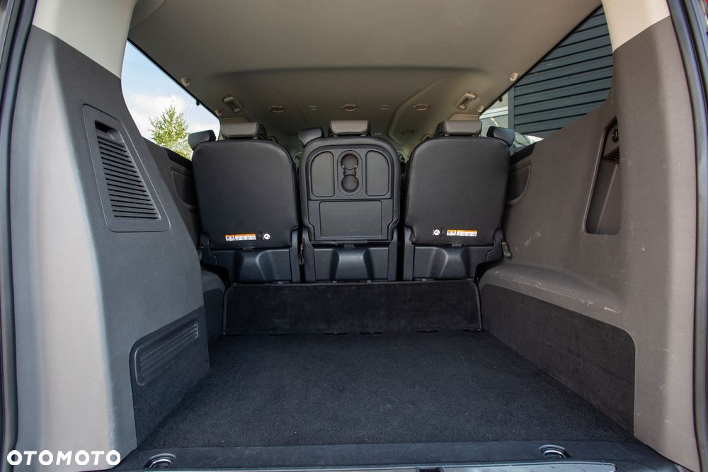 Ford Tourneo Custom - 17