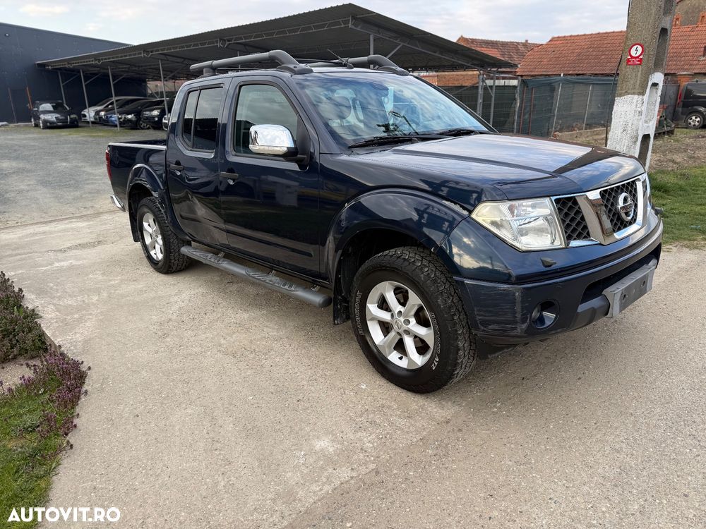 Nissan Navara 2.5 dCi Double Cab LE - 1