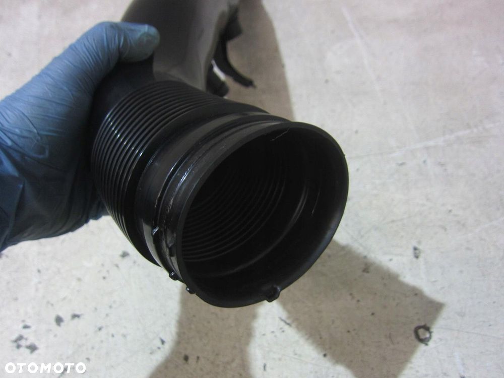 BMW 5 F10 N55 F11 F01 F02 535i PRZEWÓD POWIETRZA DOLOT 7583726 13717583726 - 7