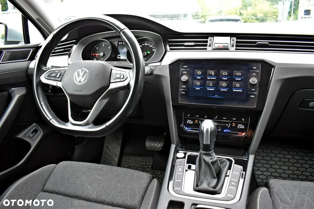 Volkswagen Passat Variant 2.0 TDI EVO Business DSG - 18