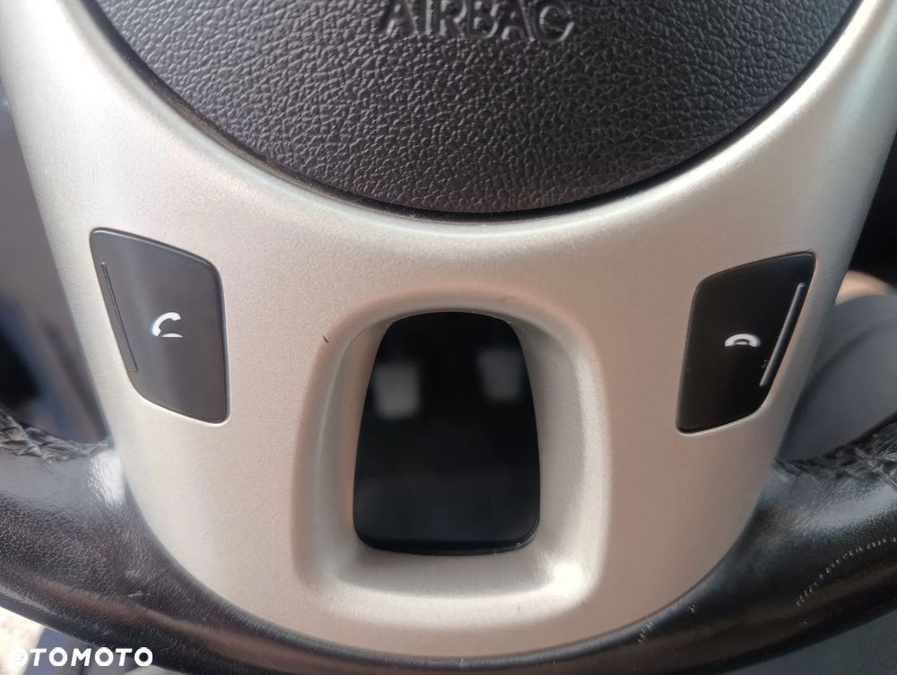 Kia Venga 1.6 CRDi 128 Dream Team Edition - 30