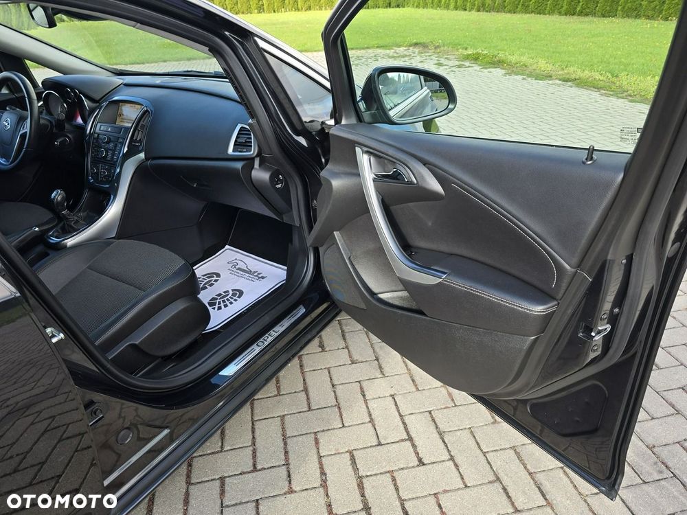 Opel Astra 2013