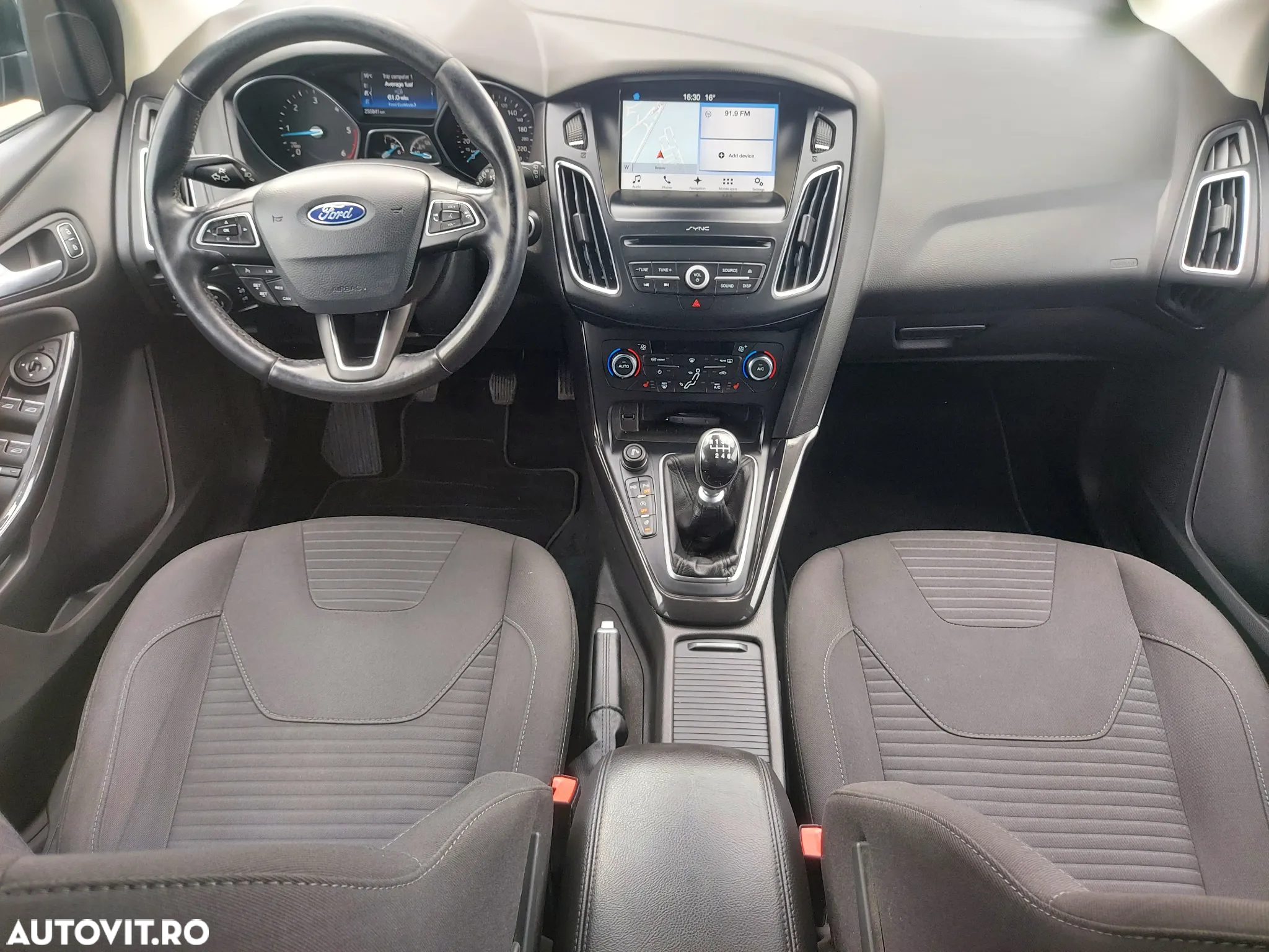 Ford Focus 1.5 EcoBlue Start-Stopp-System TITANIUM - 7