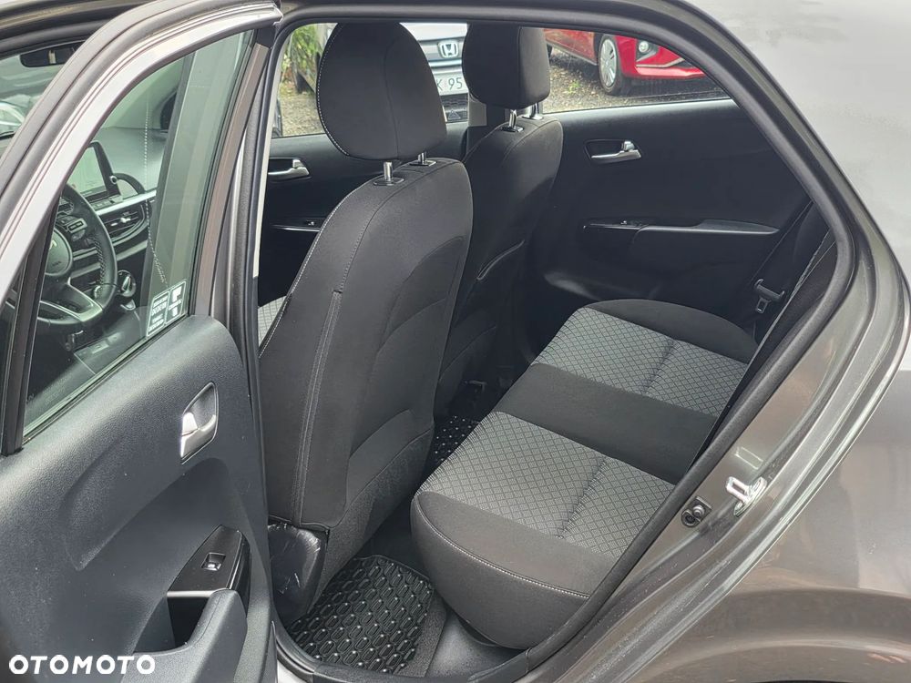 Kia Picanto 1.2 DPI Business Line AMT - 9