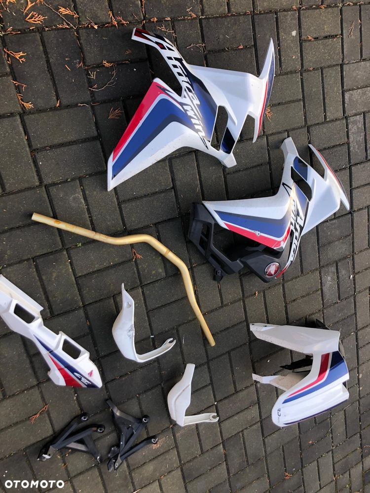 Honda CRF 1000 Handbar bok osłona błotnik kierownica  owiewka Africa Twin - 1