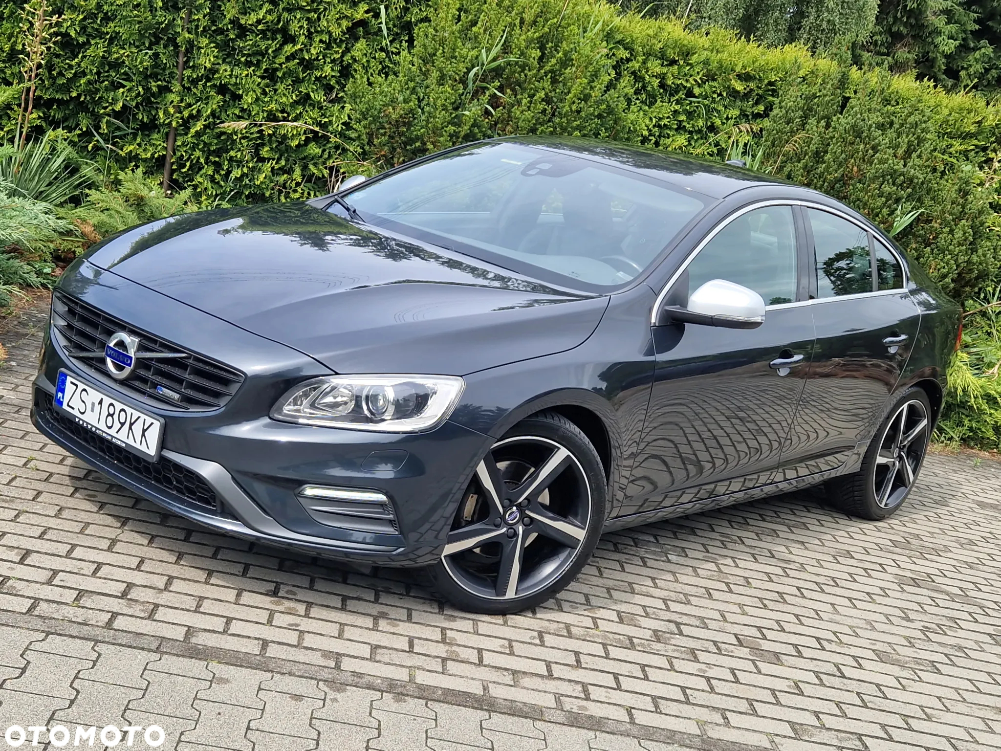 Volvo S60 T5 Drive-E R-Design Summum - 12