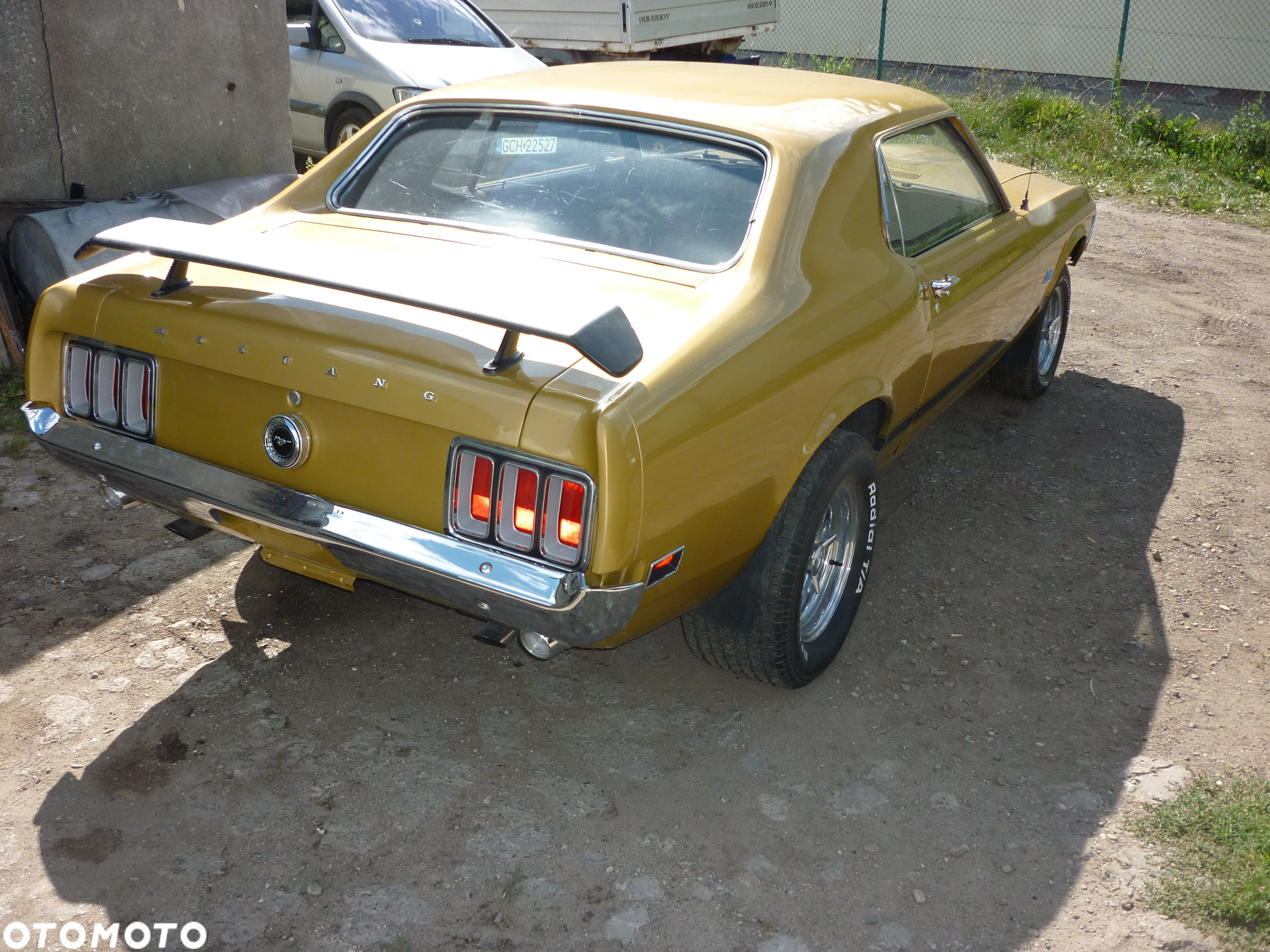Ford Mustang - 2