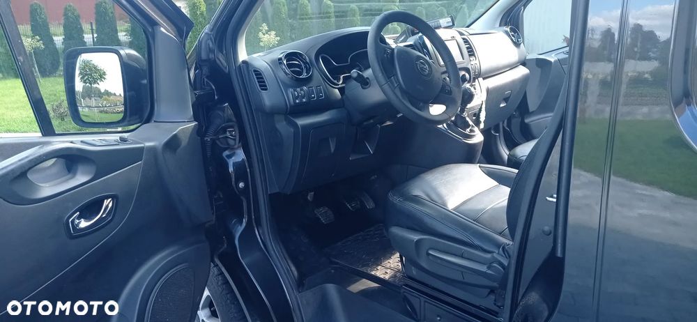 Opel Vivaro 1,6CDTI - 9