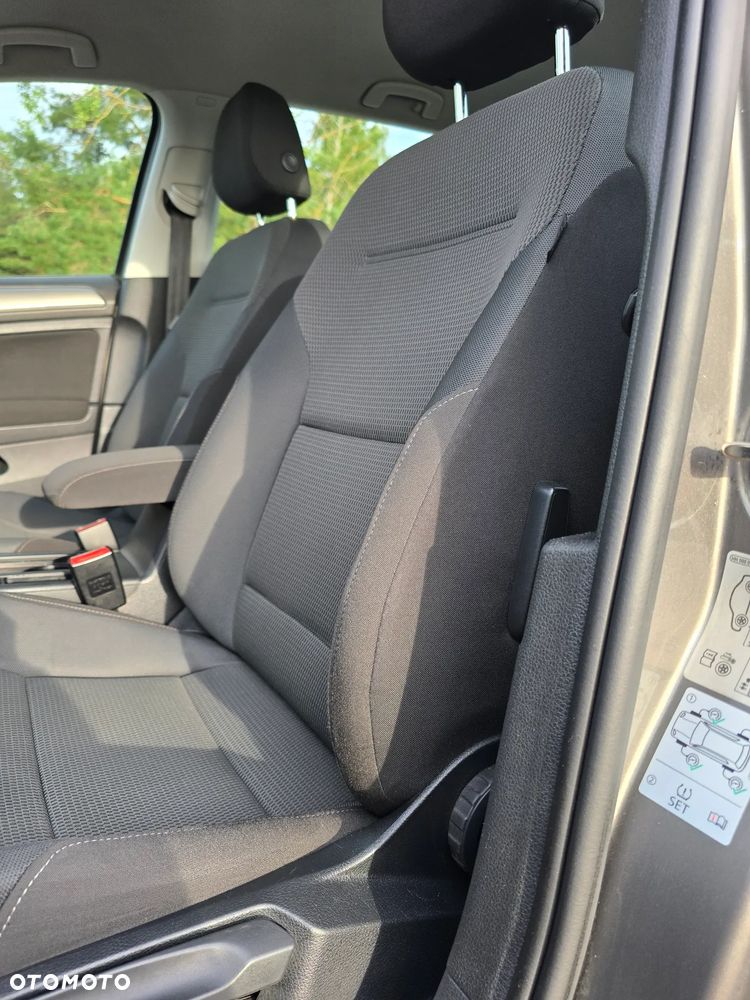 Volkswagen Golf 1.6 TDI BlueMotion Trendline - 17