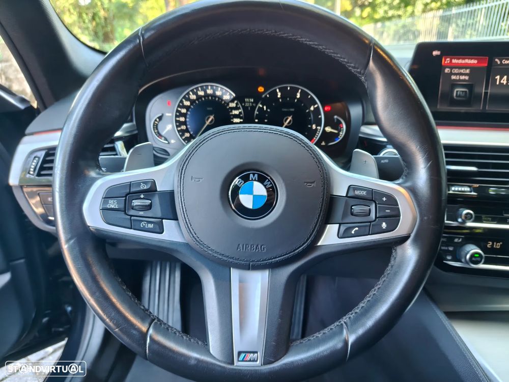 BMW 520 d ED Pack M - 12