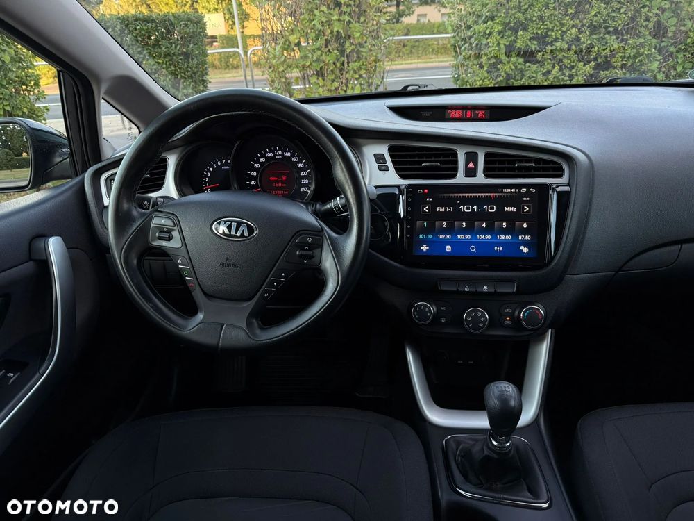 Kia Ceed 1.6 GDI Edition 7 - 32