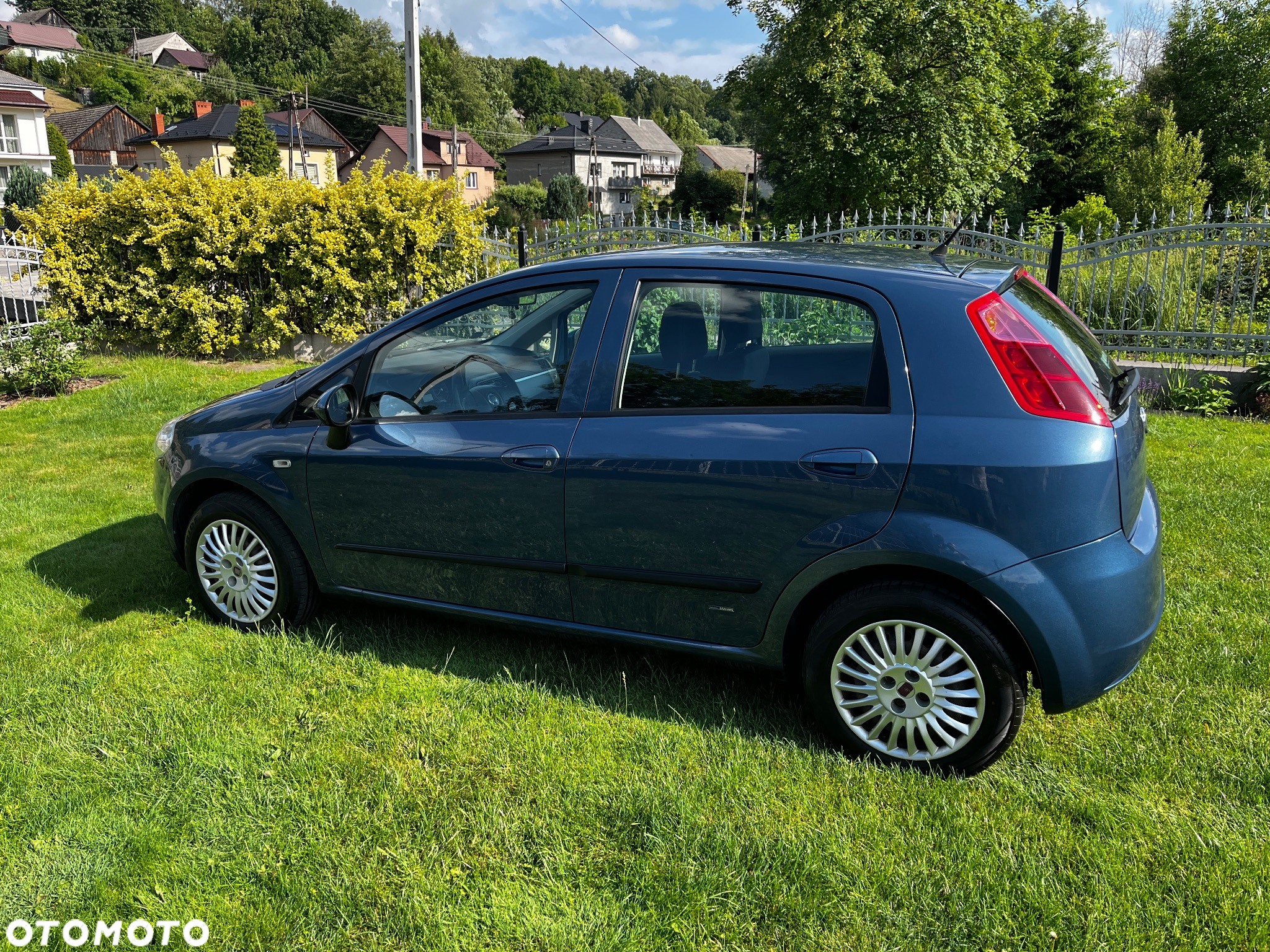 Fiat Punto 1.4 Easy Pakiet Easy Plus S&S - 3