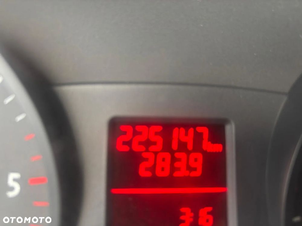 Volkswagen Crafter - 17