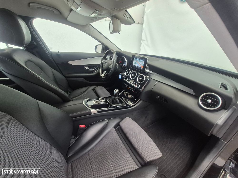 Mercedes-Benz C 180 BlueTEC Avantgarde - 24