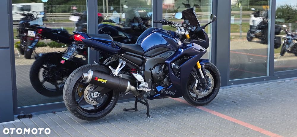 Yamaha FZ - 4