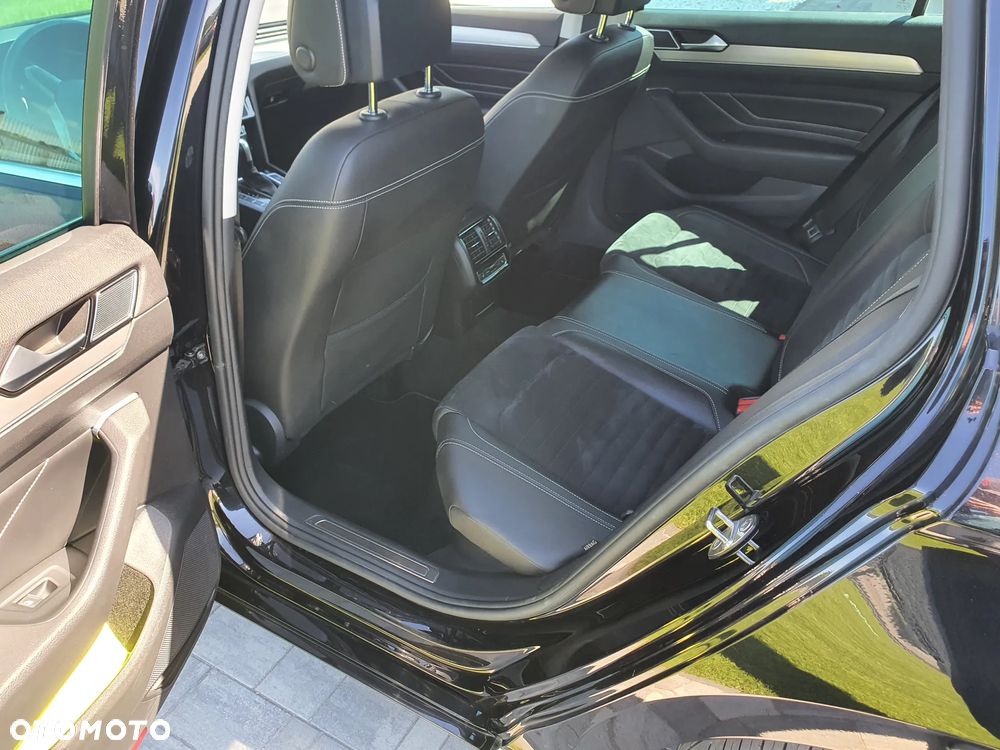 Volkswagen Passat 2.0 TDI SCR DSG Highline - 11