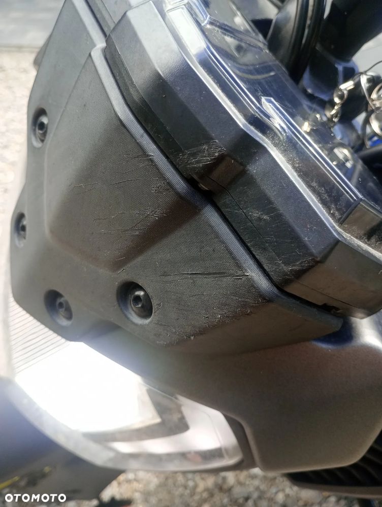 Yamaha MT - 4