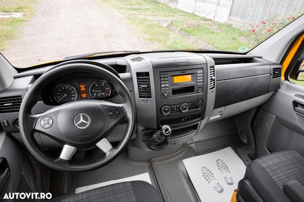 Mercedes-Benz Sprinter - 40