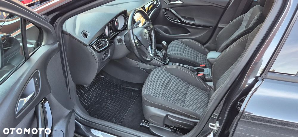 Opel Astra - 9