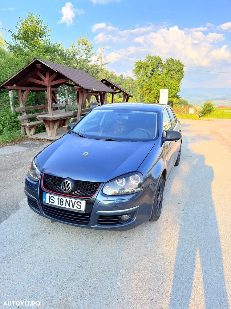 Volkswagen Jetta - 1