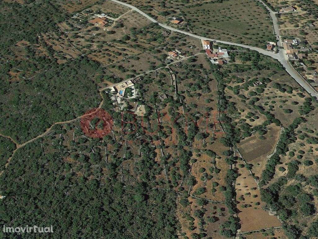 Terreno com moradia recuperada T1 em Moncarapacho, com vista mar - Grande imagem: 2/10