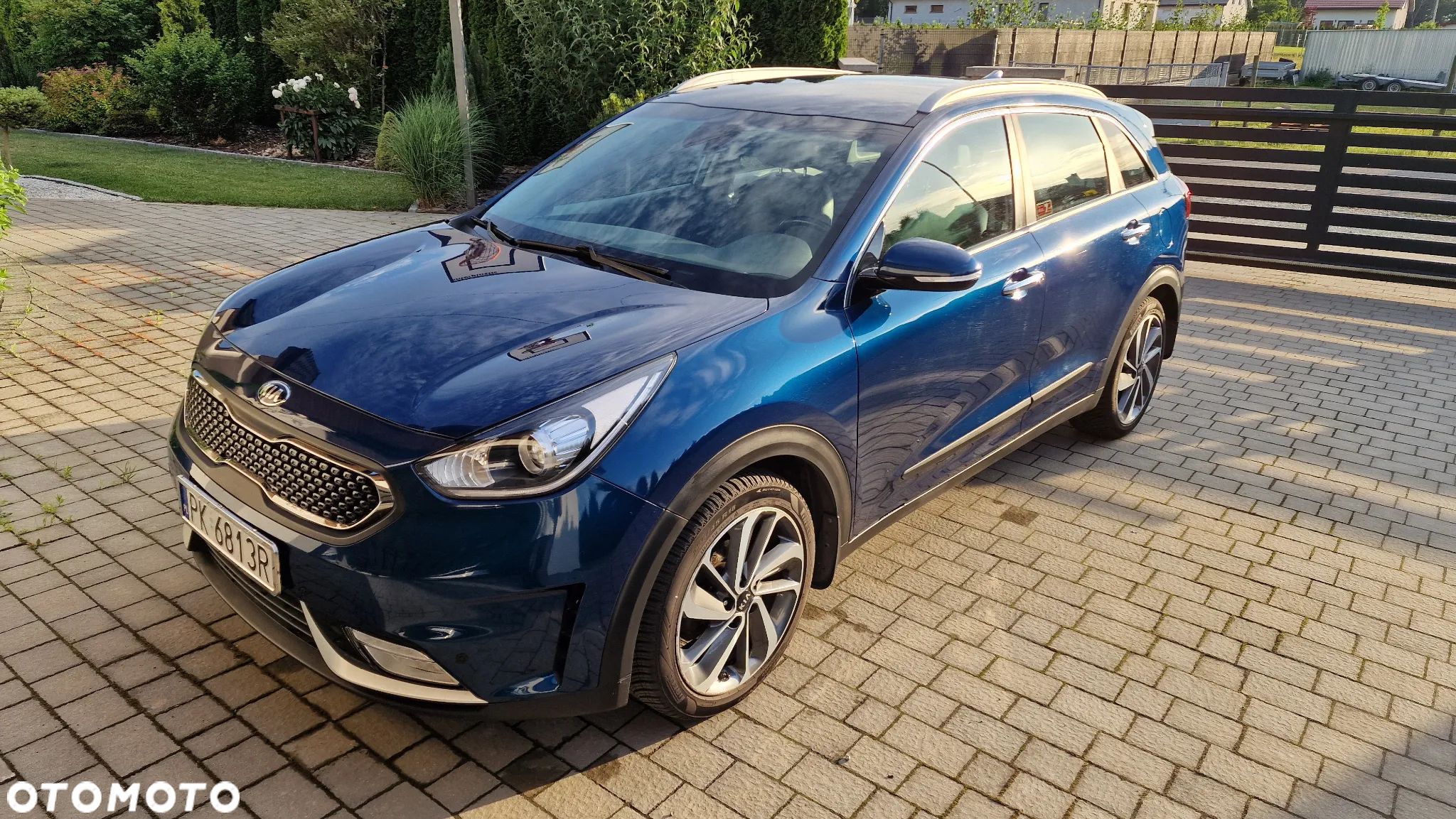 Kia Niro 1.6 GDI Hybrid M - 1