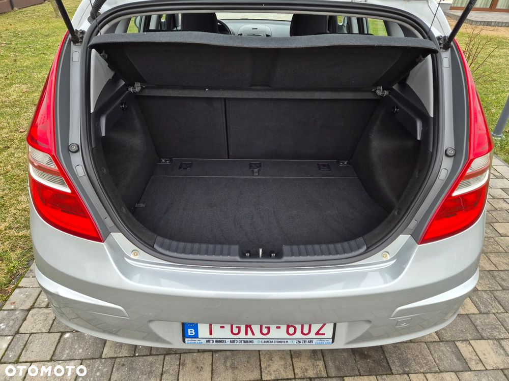 Hyundai i30 1.4 Blue Classic - 10