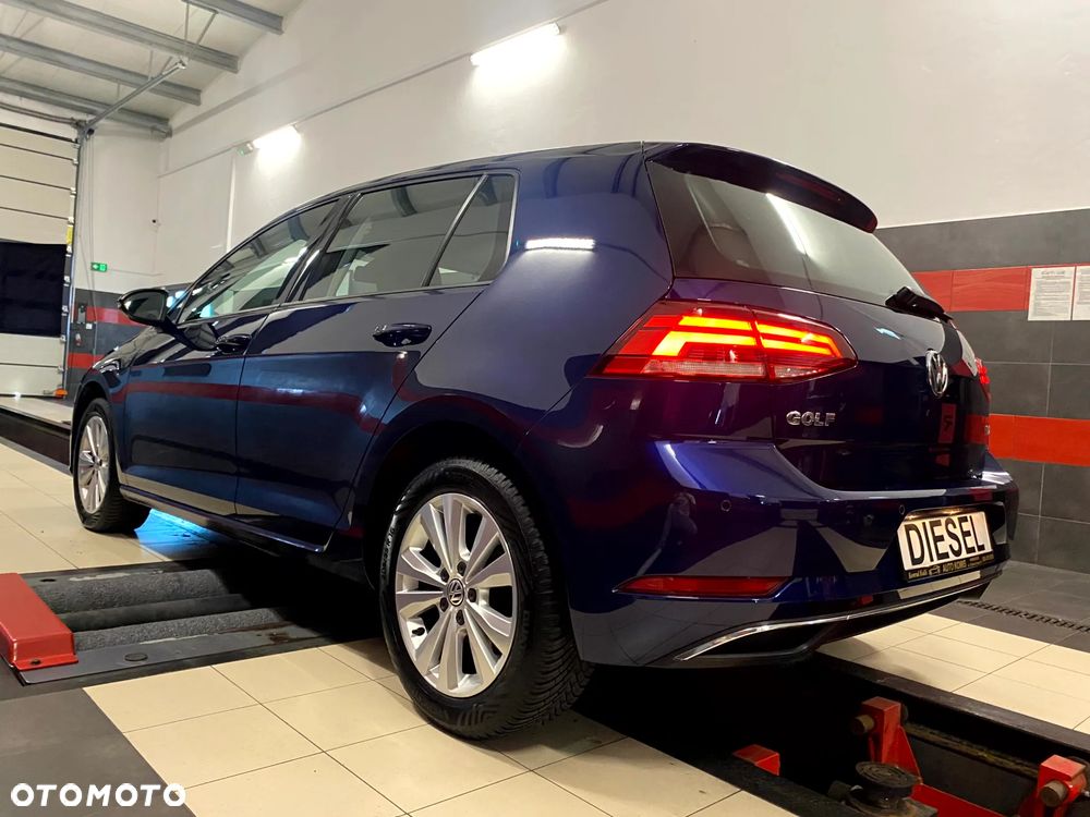Volkswagen Golf 1.6 TDI (BlueMotion Technology) Trendline - 8
