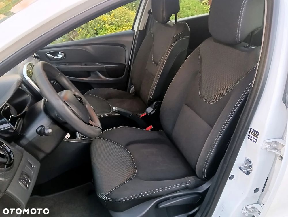 Renault Clio TCe 90 Dynamique - 12