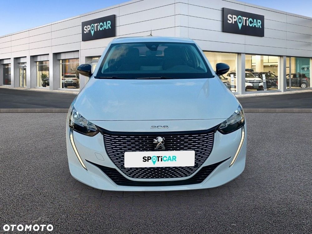 Peugeot 208 - 3