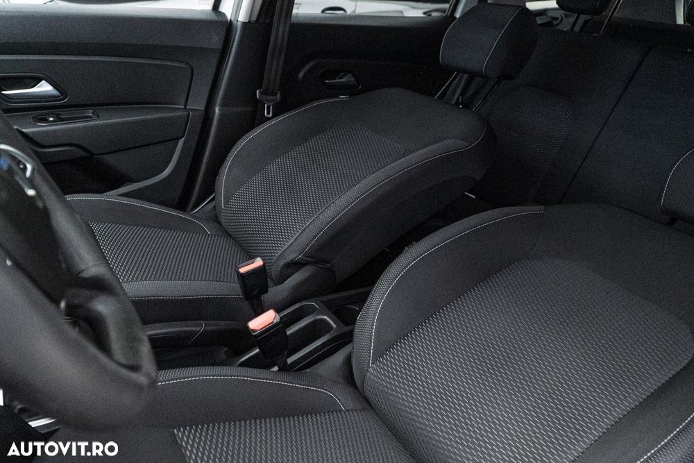 Dacia Duster 1.5 Blue dCi 4WD Comfort - 15