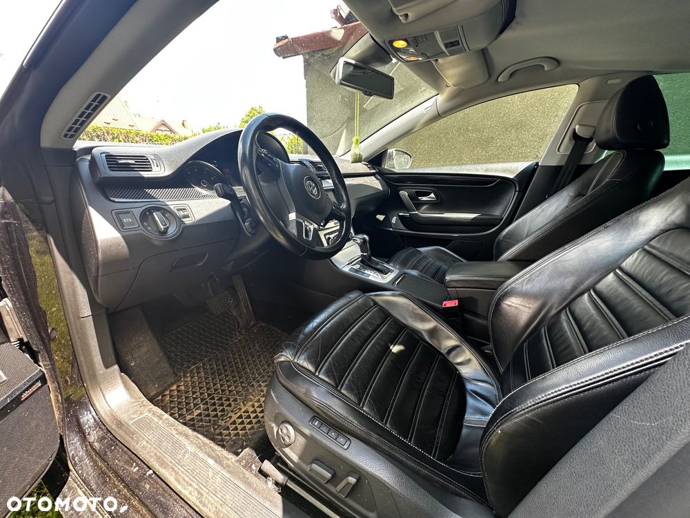 Volkswagen Passat CC - 14